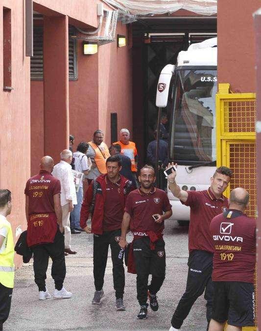 SALERNITANA: la festa inizia con l'allenamento a porte aperte
