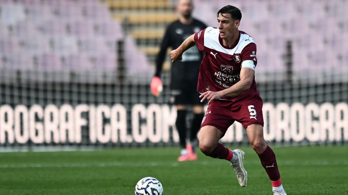 "Abbiamo l'ossatura"...ma è proprio vero? Almeno altri dieci calciatori in uscita
