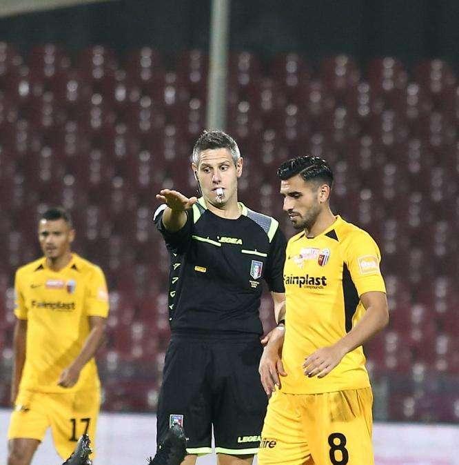 SALERNITANA: tra arbitri e assenza di bomber: allarme Salernitana