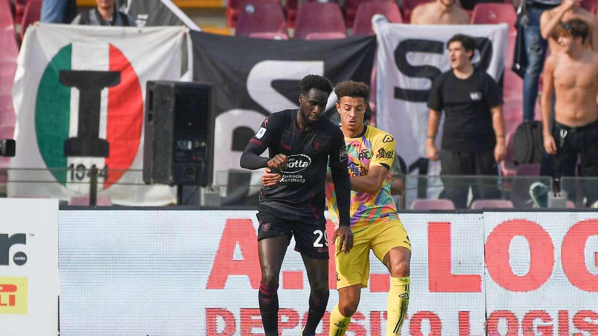 Salernitana, quattro squadre inglesi su Boulaye Dia
