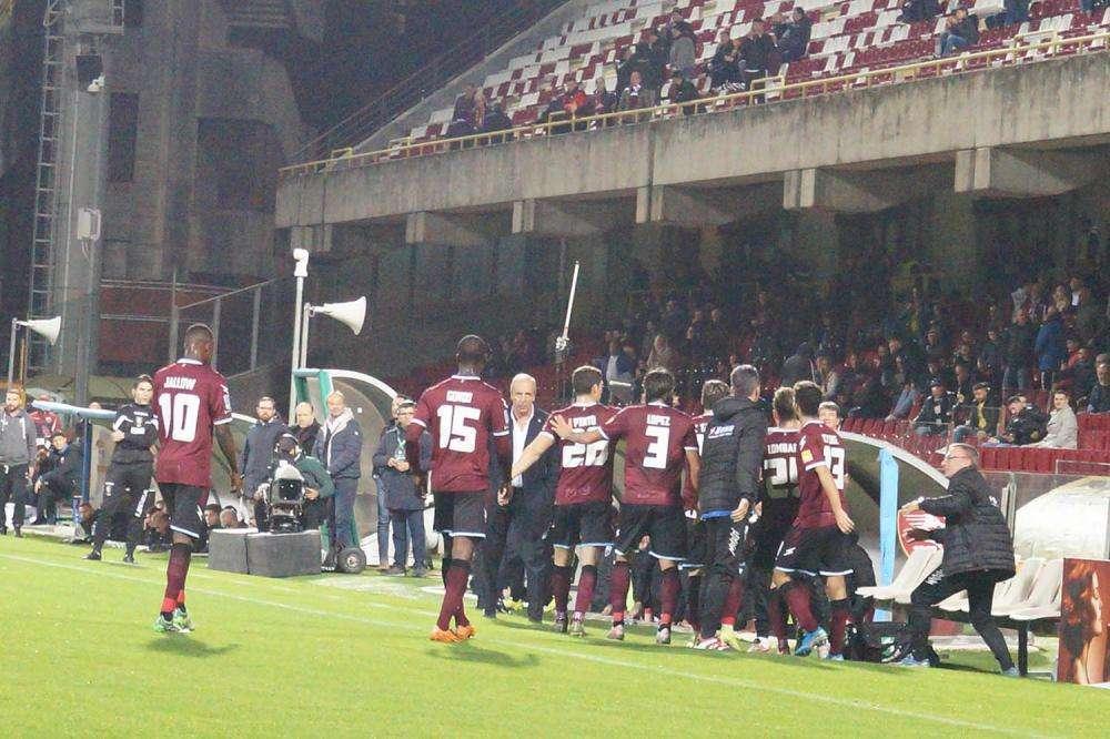 PRIMA PAGINA -  Le Cronache - Macumba Salernitana: altri tre ko 