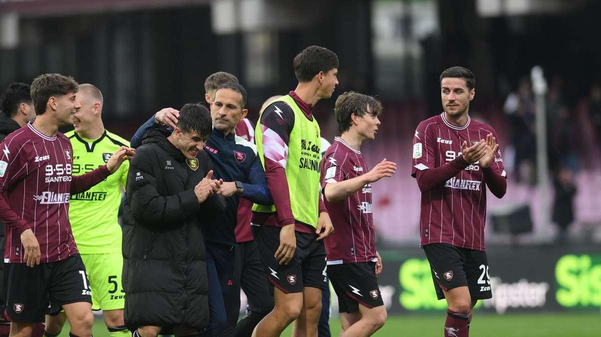 Salernitana, le combinazioni per salvezza diretta o playout