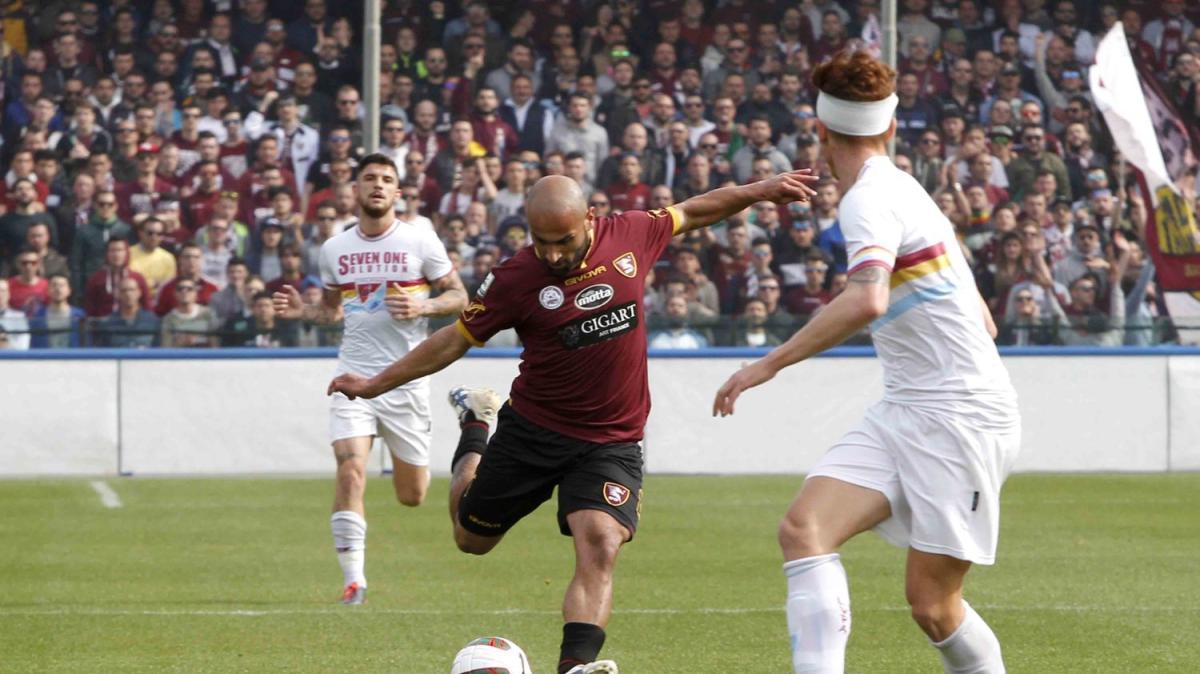 Salernitana, si avvicina la quarta ufficialità in entrata. Novità sul reparto difensivo