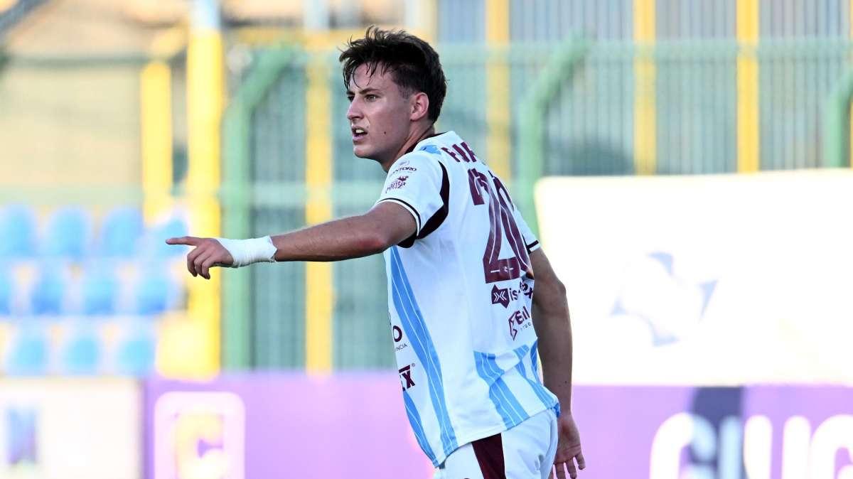 Salernitana, attacco in crisi. Raffaele pensa a dei cambiamenti