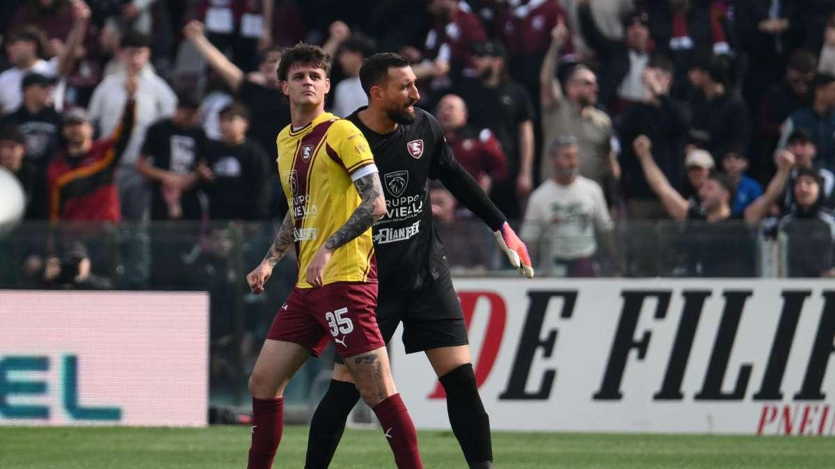 Salernitana, riflessioni in corso per due giocatori