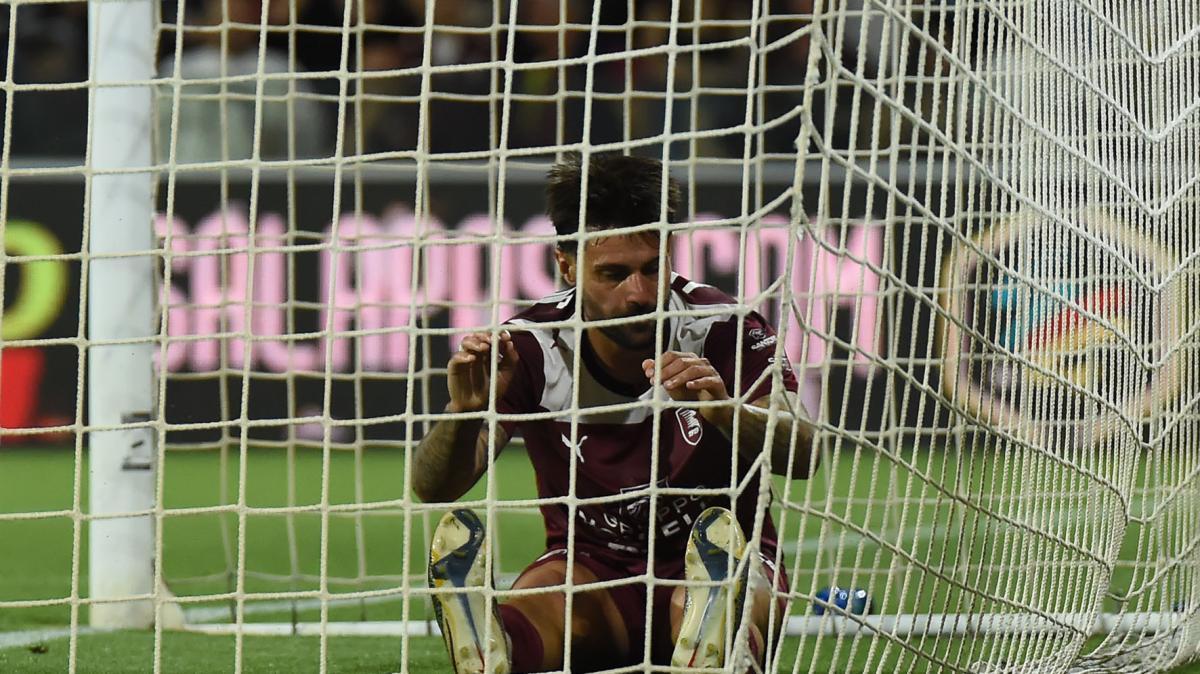 Asse con l'Avellino, 4 nomi nel mirino. E Lescano dovrà convincere Cosmi...