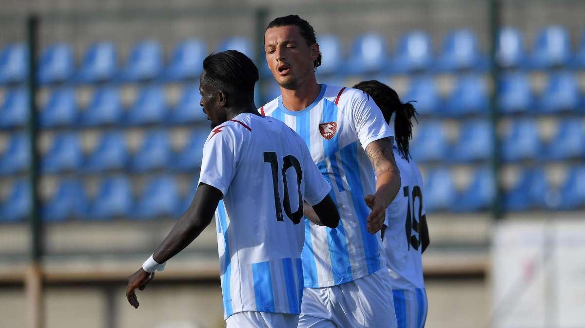 Salernitana ancora sconfitta, domani giornata decisiva per il futuro