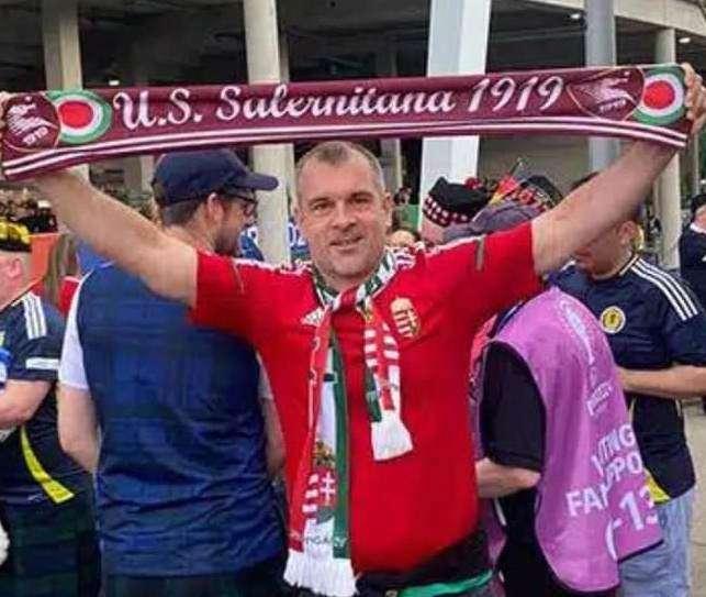 E durante gli Europei spunta una sciarpa della Salernitana