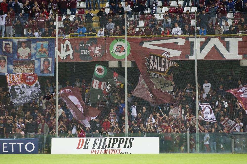 TIFOSI: l'ennesimo atto d'amore dello zoccolo duro