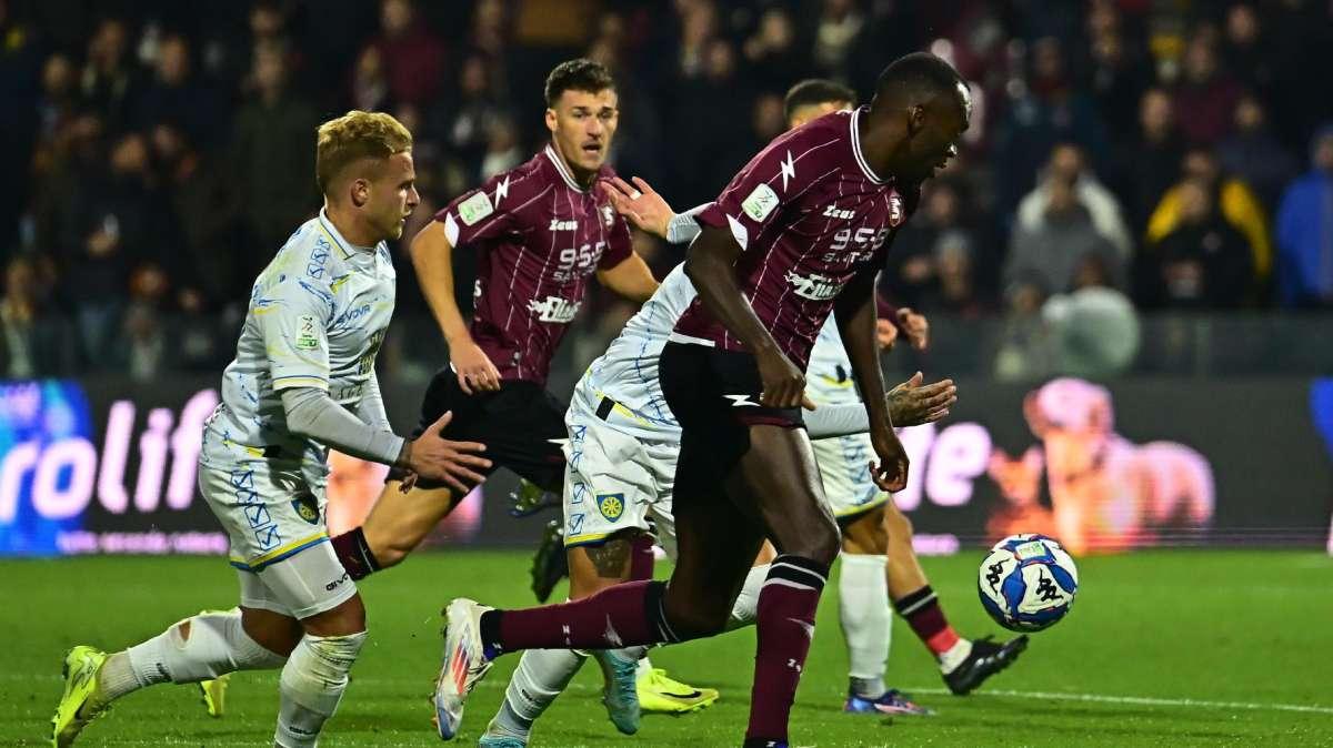 Salernitana, Simy capocannoniere giocando mezzo campionato