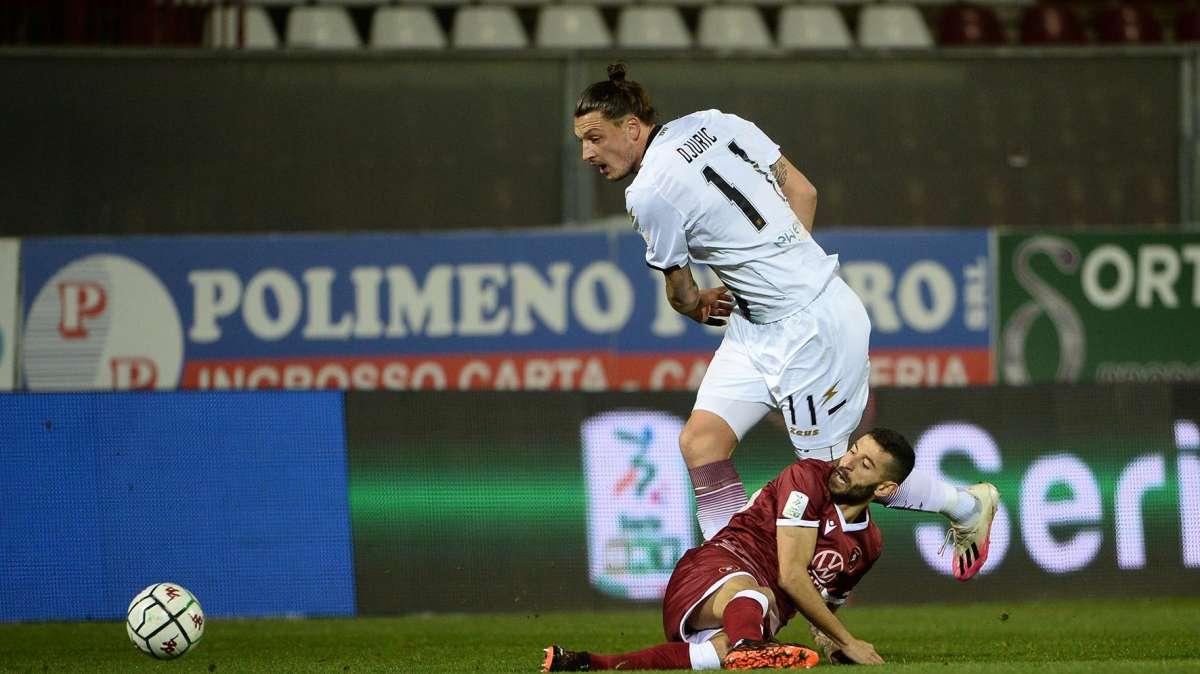 Le pagelle della Salernitana: Adamonis insuperabile, attacco poco incisivo 