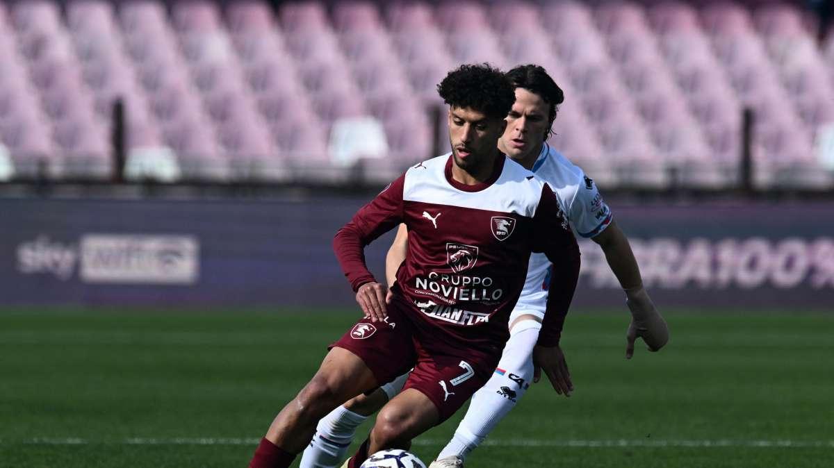 Salernitana, la classifica si accorcia: il secondo posto resta lontano, serve difendere il terzo
