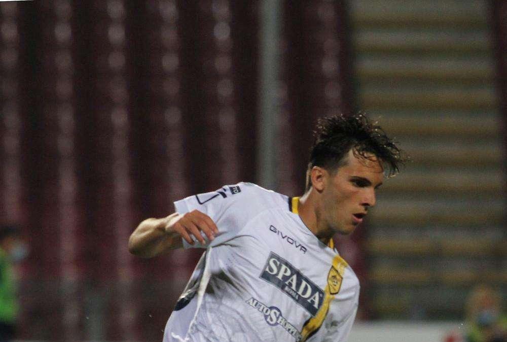 PORDENONE: colpo a centrocampo