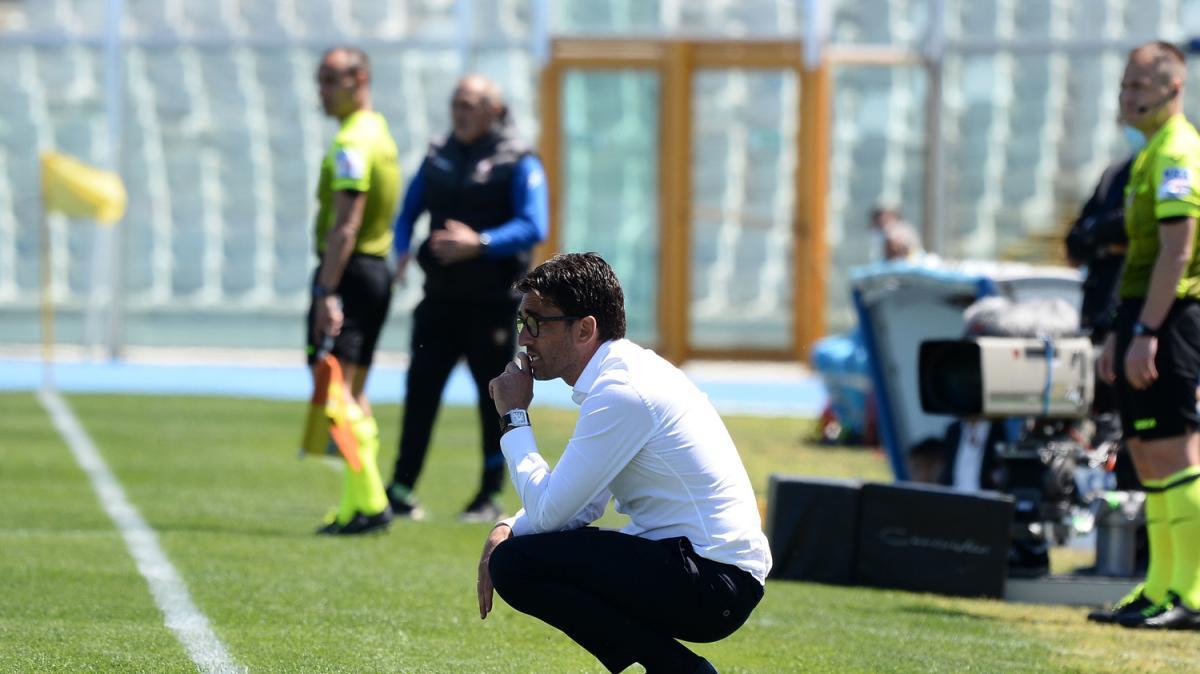 Un ex calciatore e allenatore della Salernitana possibile nuovo mister della Reggina di Lotito