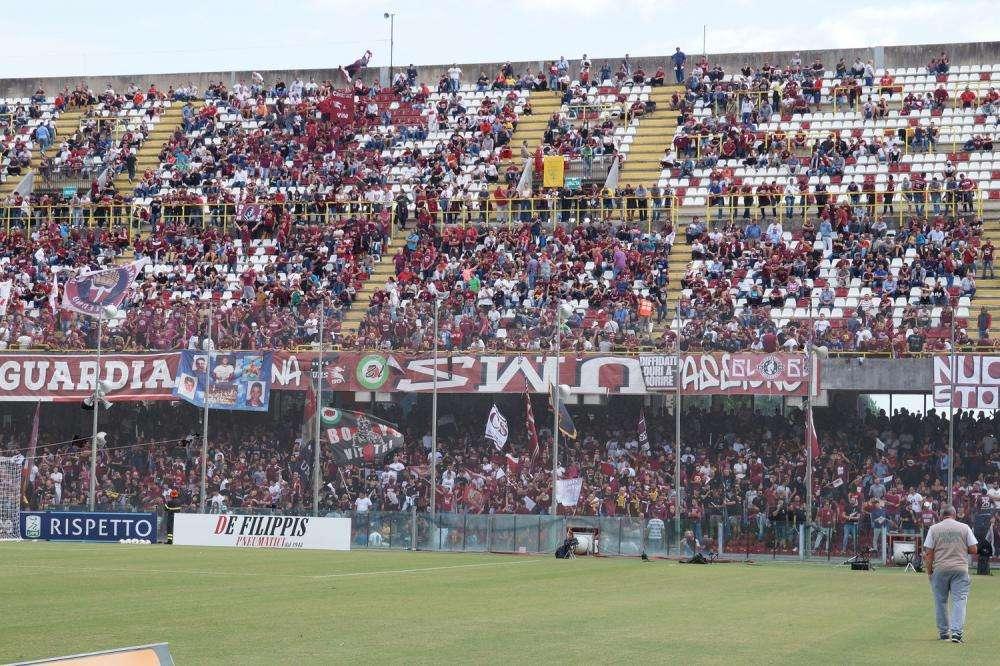 PRIMA PAGINA -  Il Mattino - Derby vietato alla provincia. L’ira degli ultras: disertiamo tutti