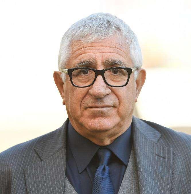 CROTONE - Ds Ursino: "Il Palermo non dovevano iscriverlo a luglio..."