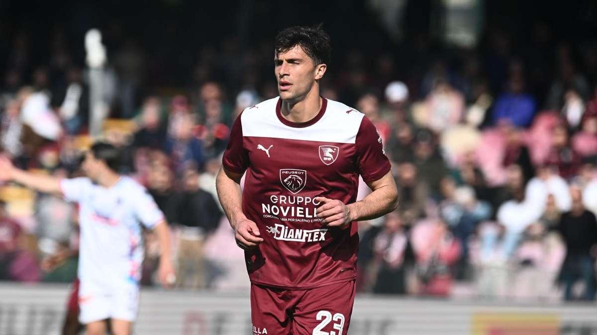 Salernitana, ecco il possibile cambio in difesa