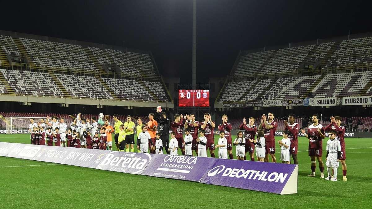 Salernitana e sponsor tecnico: si ritorna al passato