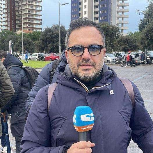 L'intelligente striscione della curva e i numeri horror di un allenatore che non andava richiamato
