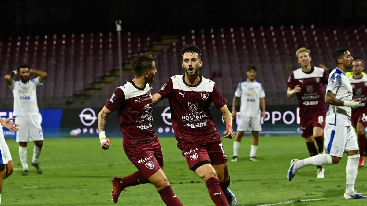 Salernitana, beata abbondanza per mister Raffaele in vista del match col Sorrento