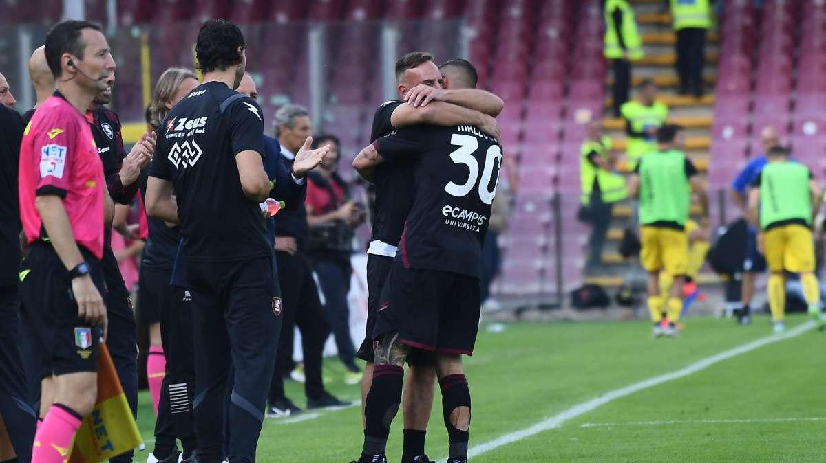 Ex granata - Ha compiuto gli anni una leggenda del calcio