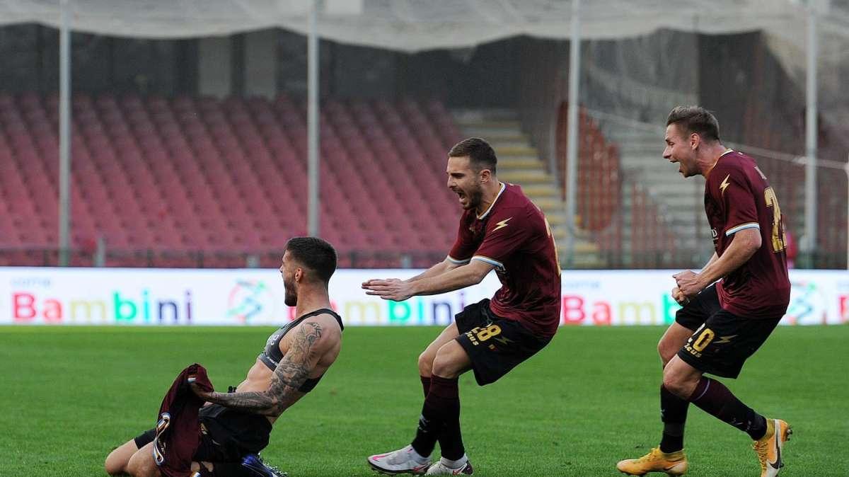 Accadde Oggi - Terza vittoria consecutiva per la Salernitana di Castori