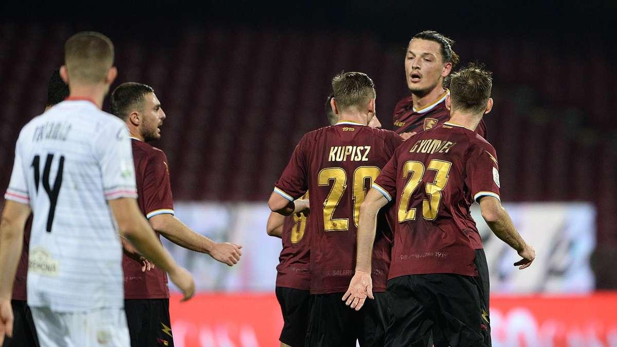 PRIMA PAGINA -  Le Cronache - Cinica e bara, la Salernitana è in testa 
