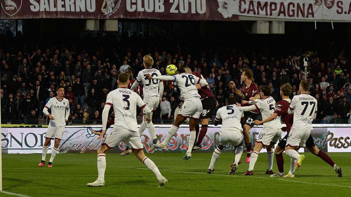 Salernitana, dolci ricordi contro il Bologna per due difensori