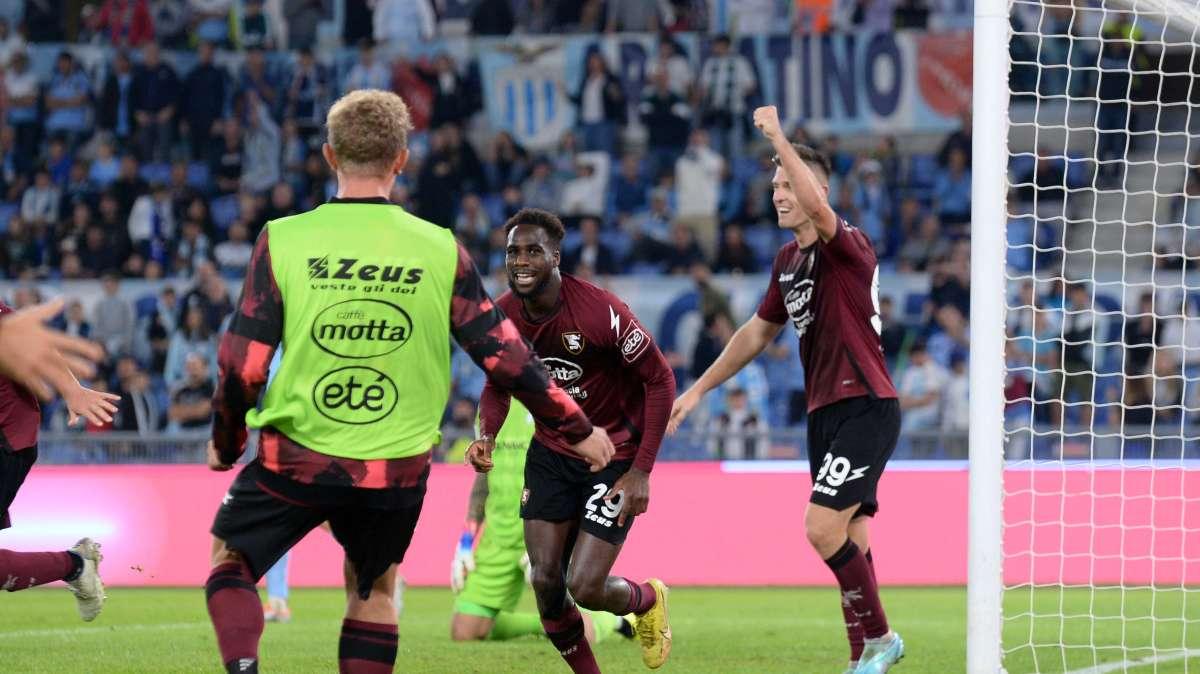 Salernitana, tutto il peso dell'attacco sulla coppia Dia-Piatek