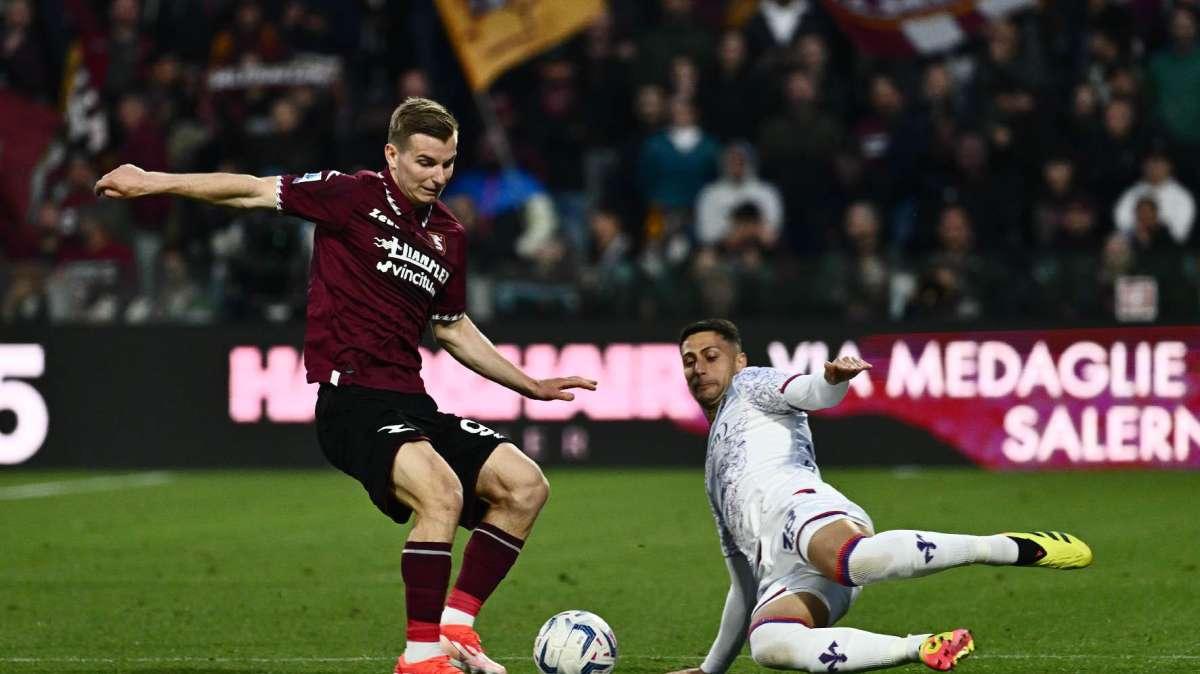 Salernitana, altro addio: rescinde Legowski.  Il comunicato 