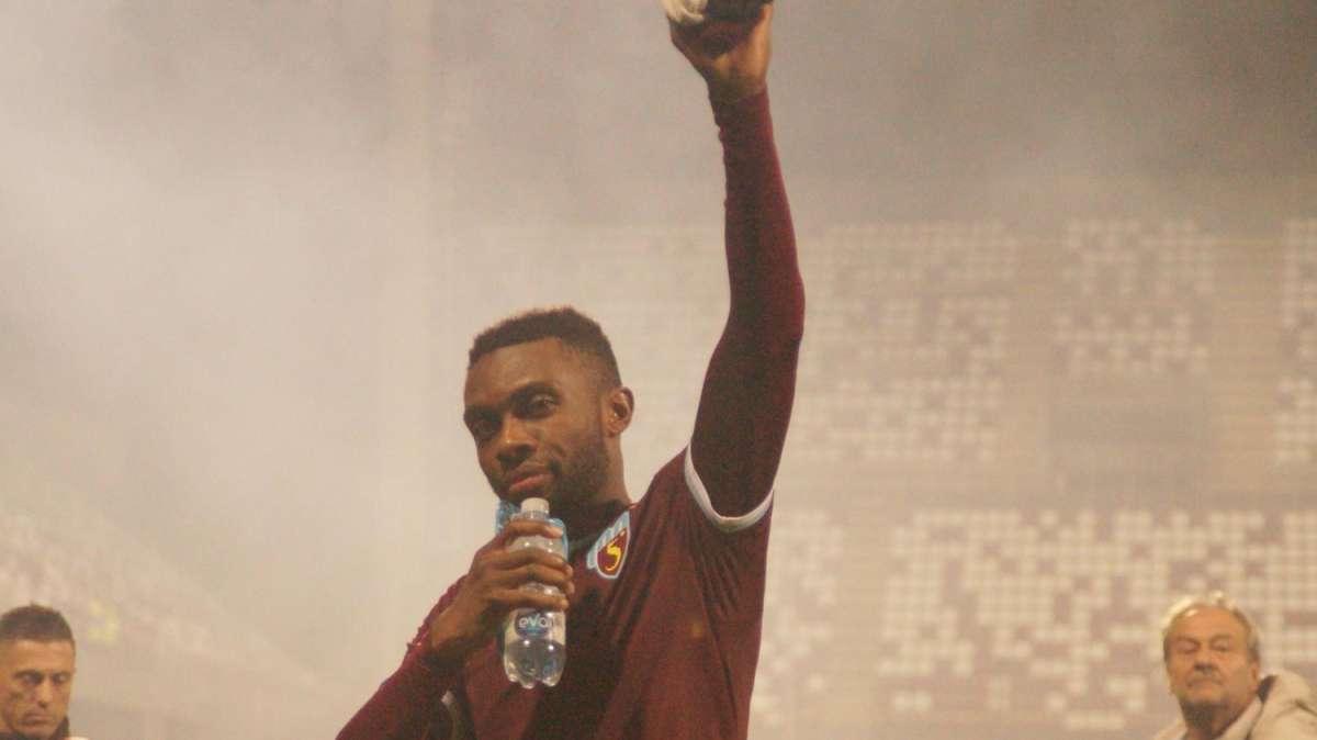 Il gol fantasma, il ko di Sonetti, l'illusione del 2009, i fischi a Jallow: la storia di Salernitana-Crotone