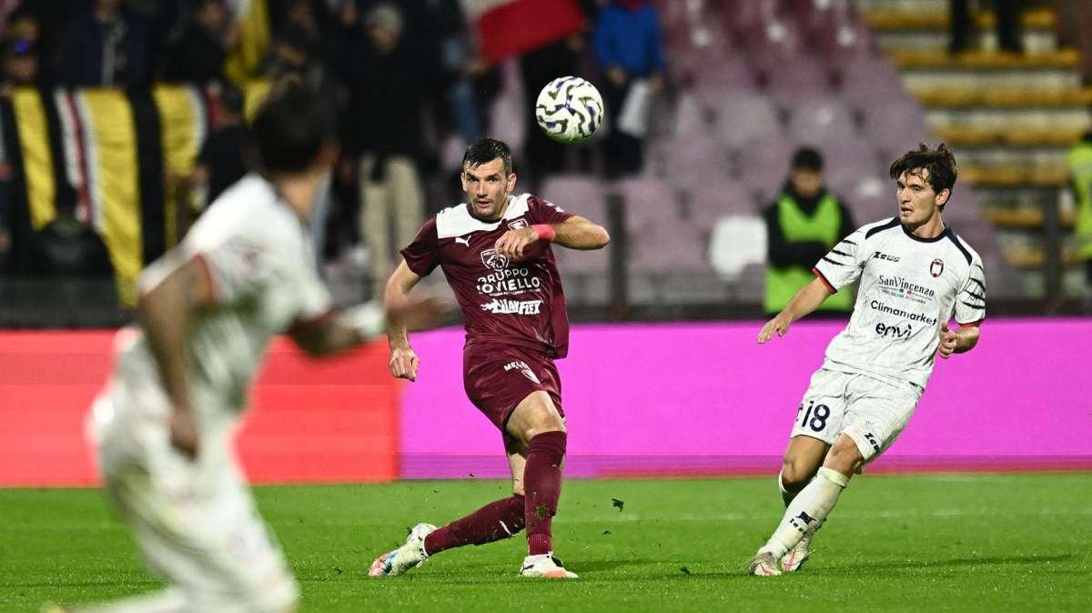 [VIDEO] Salernitana-Crotone: gli highlights del match
