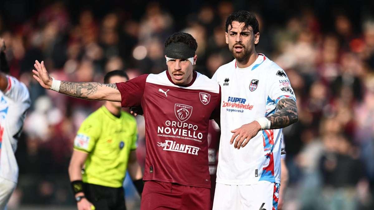 Attacco da ridisegnare: non bastano Lescano e Ferrari, la Salernitana valuta nuove soluzioni