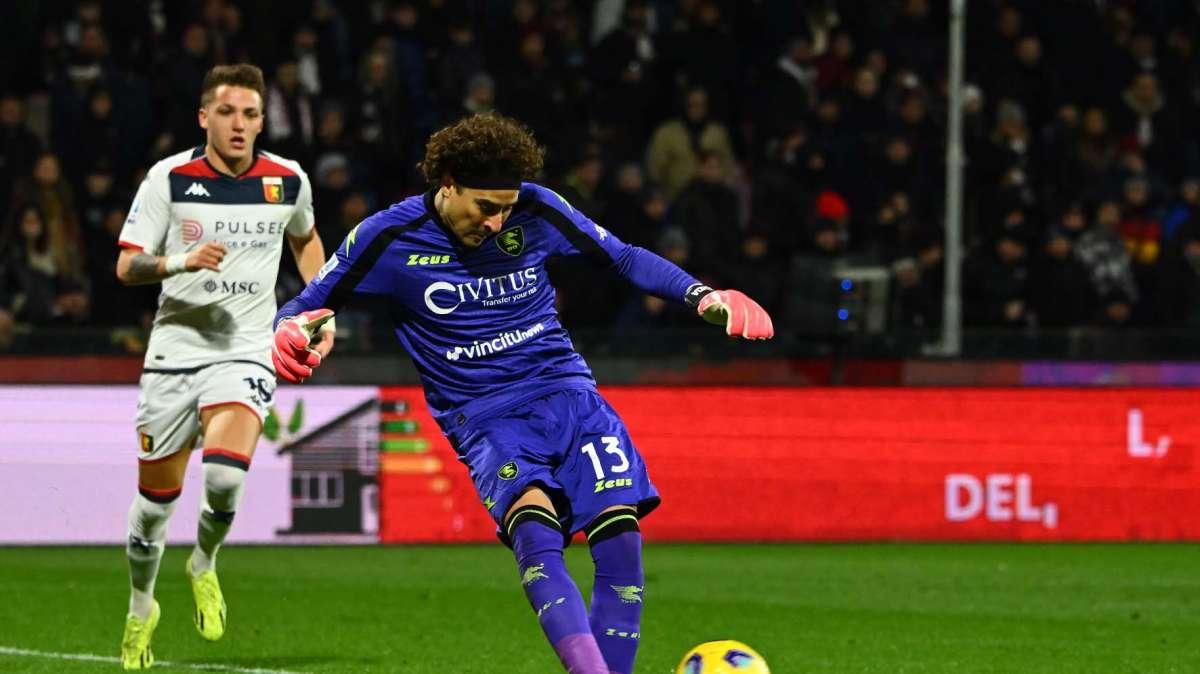 Ex granata ai Mondiali, nella notte c'è il Messico: passerella per Ochoa?