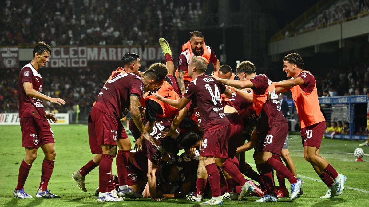 Salernitana, è il momento di ripartire: tra poco il ritiro e l'inizio di una nuova sfida