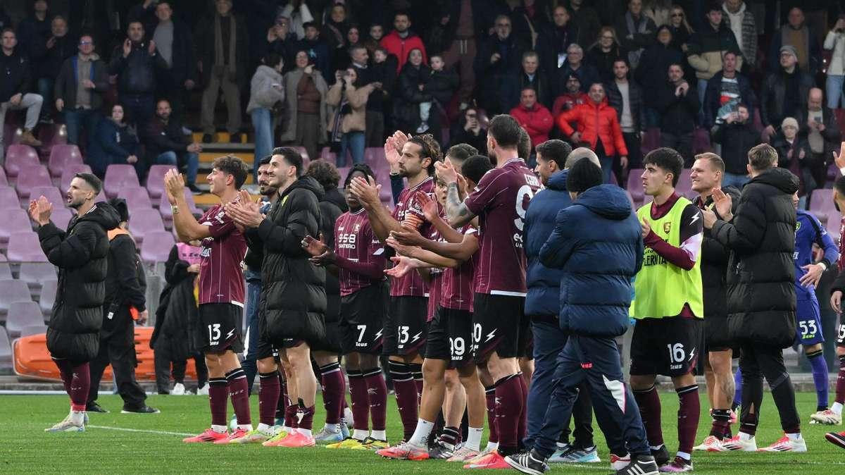 Salernitana, a Bari per dare continuità e fare punti