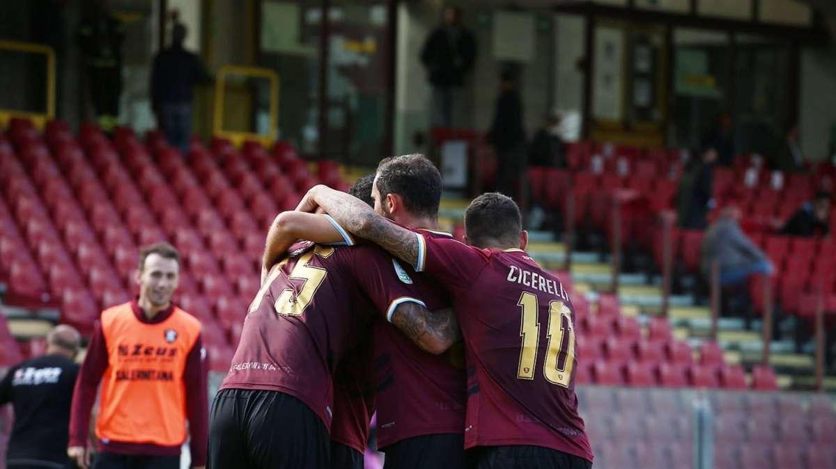 SALERNITANA: la probabile formazione. Se si gioca spazio al 4-4-2