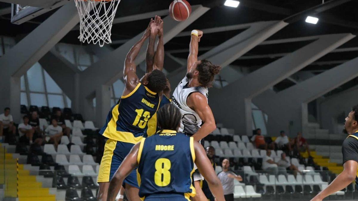 Scafati Basket, buone indicazioni dal primo test: Bucchi soddisfatto