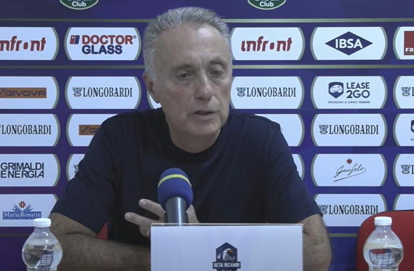 Scafati Basket, Bucchi: “Serve uno step di crescita"