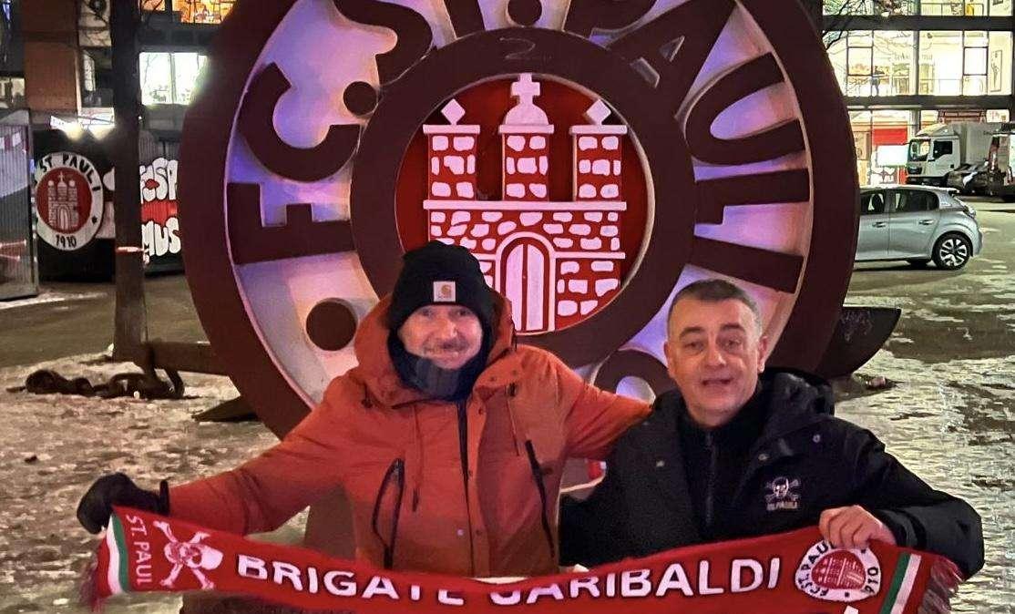 [FOTONOTIZIA] Silvio dei Persiana Jones a St Pauli