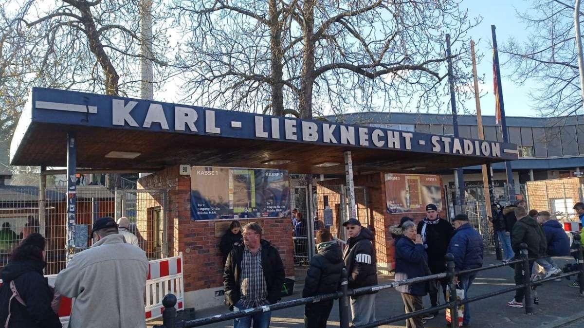 Due nobili decadute: Babelsberg 03-Dynamo Berlino 1-1