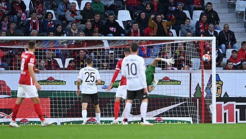 Il St Pauli ospite dello show del Friburgo nel nuovo stadio