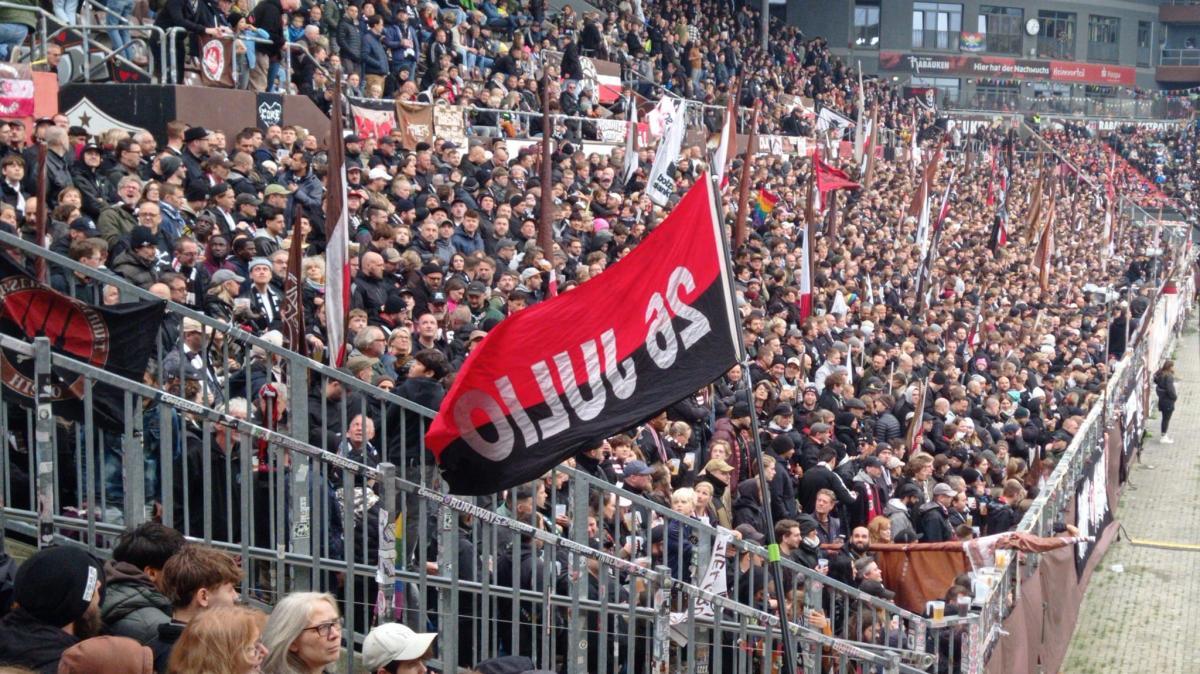 St Pauli-Karlsruher 2-0, Millerntor ritorna a ruggire!