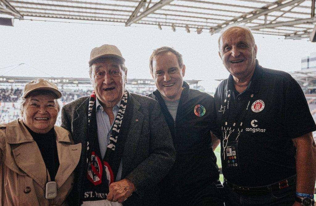 St Pauli-Dynamo Dresda 3-0: capolista, hey hey hey!