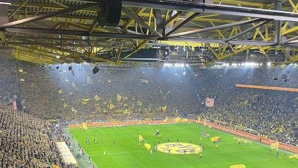 Borussia Dortmund-St Pauli 2-1: impresa solamente sfiorata