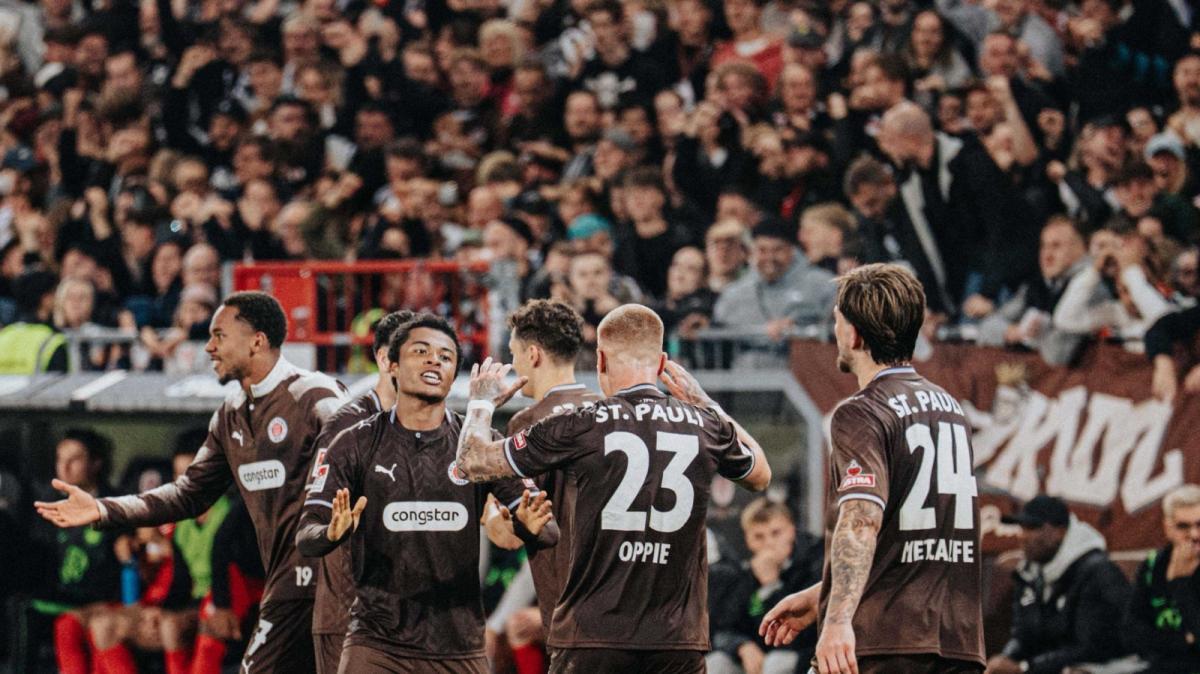 Energie Cottbus-St Pauli: pirati all’arrembaggio! ‍️