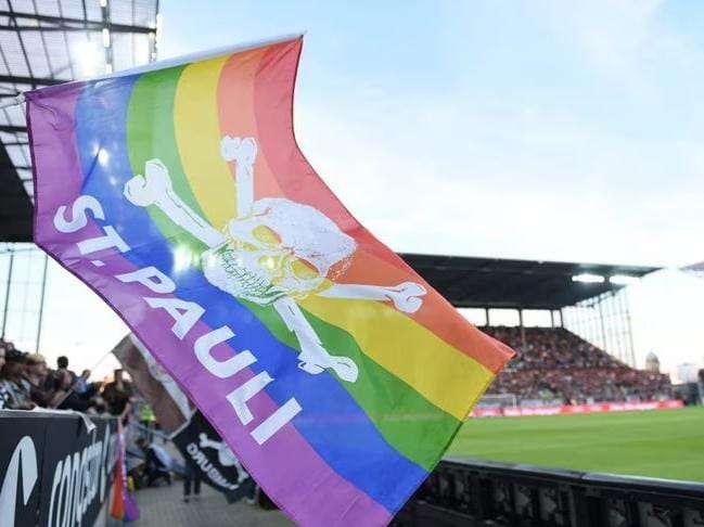 Coppa, Dynamo Dresda-St Pauli 2-3 d.t.s.: dopo 16 anni si vola agli ottavi!