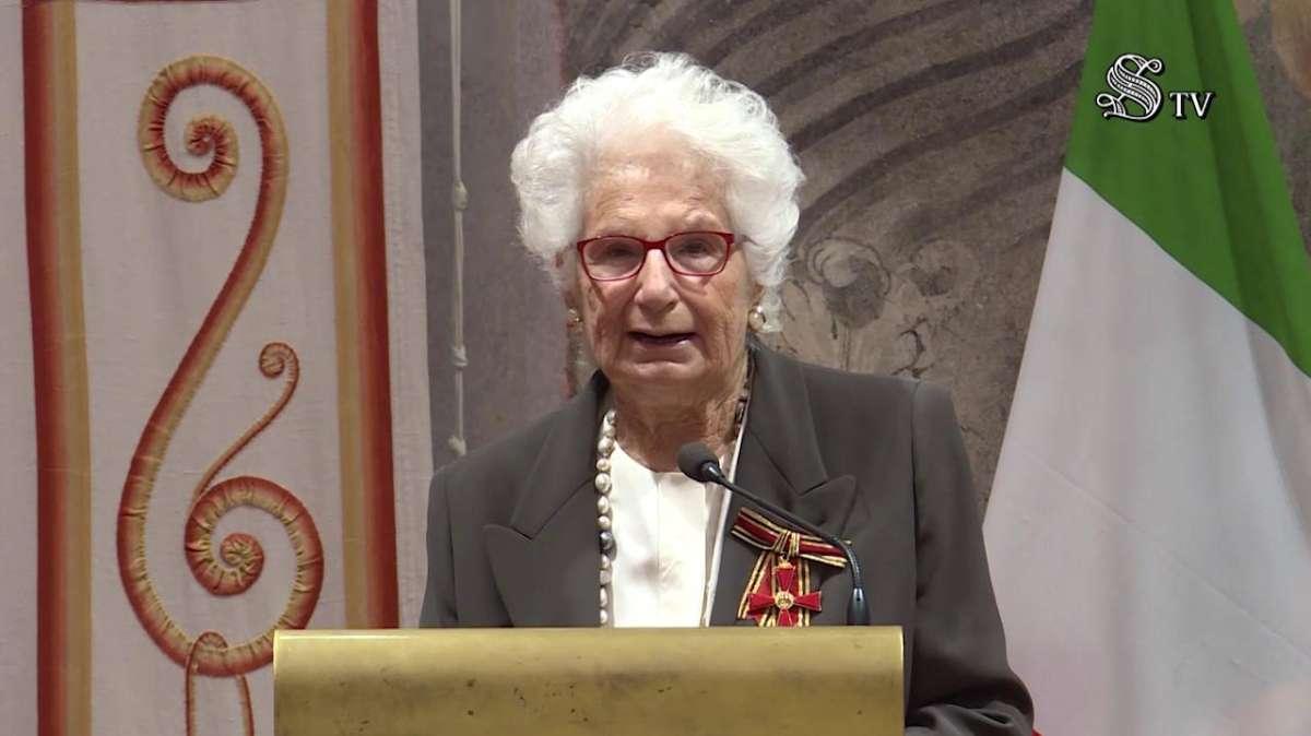 Alla Senatrice Liliana Segre la più alta onorificenza di Germania