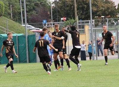 La Tritium festeggia il gol