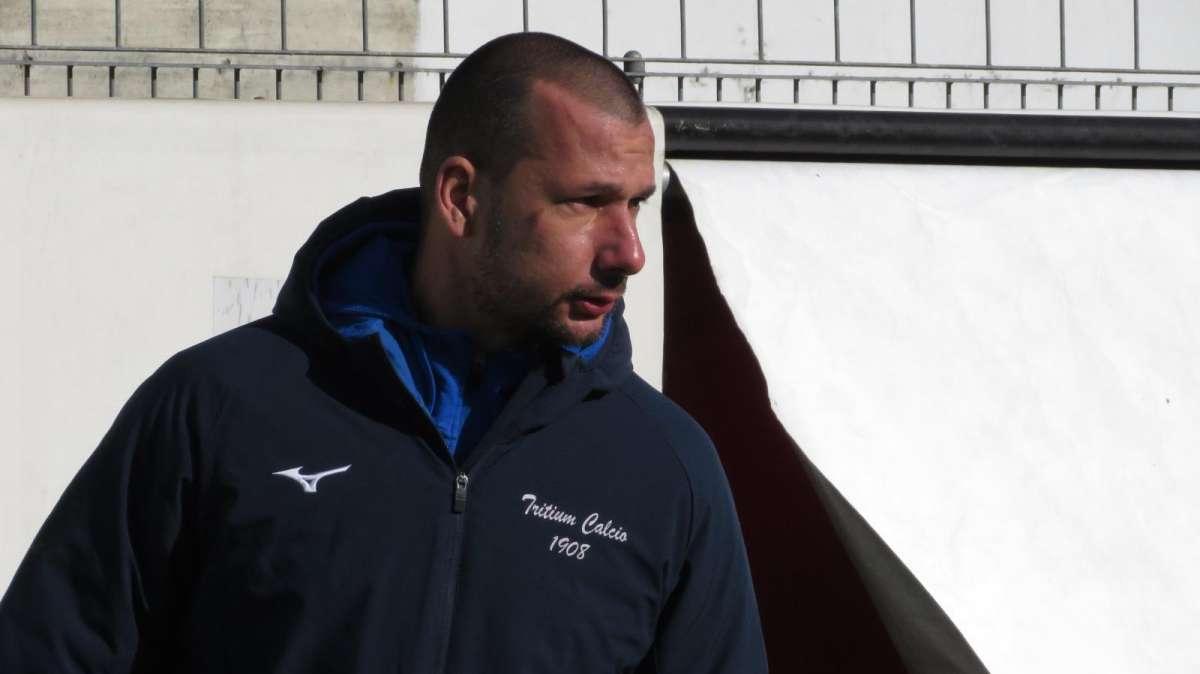 Mister Mauro Calvi, Tritium